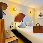 Otel De L'esperance Paris