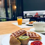 De L'esperance Otel 4*