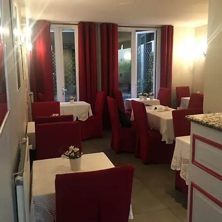 Ξενοδοχείο De L'esperance 4*