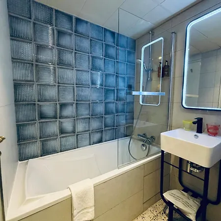 Szálloda De L'esperance Párizs