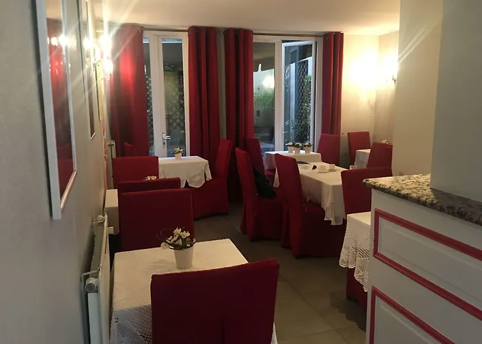 Hotel De L'esperance 4*