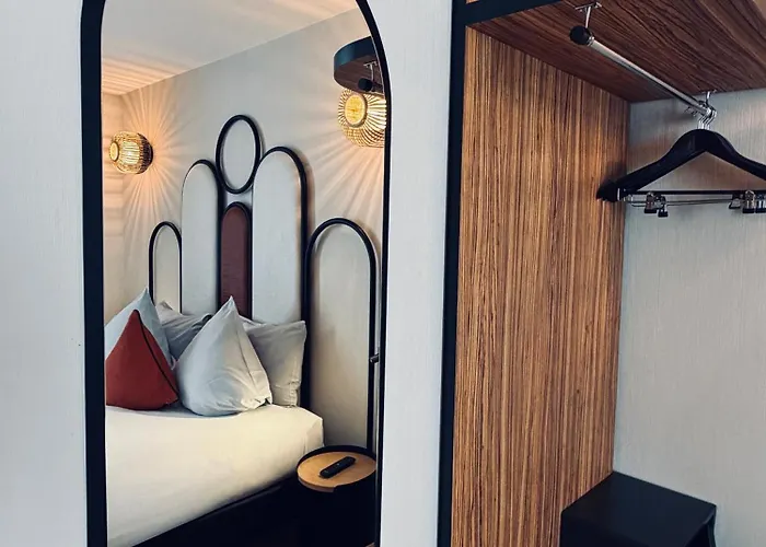 Hotel De L'esperance 4*