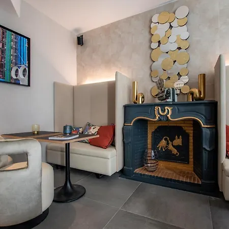 De L'esperance Otel 4*