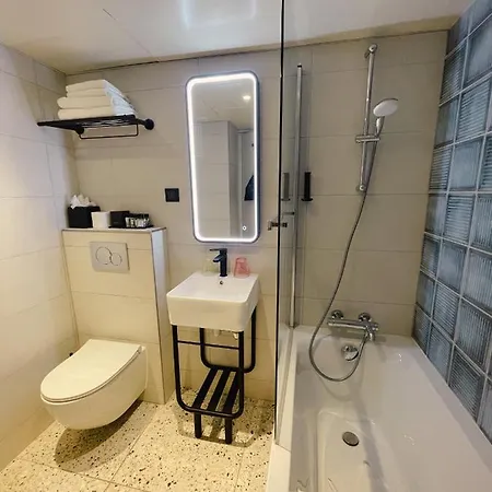 De L'esperance 4*