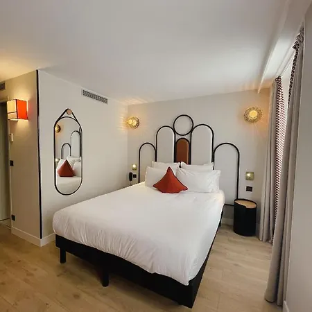 De L'esperance Otel 4*