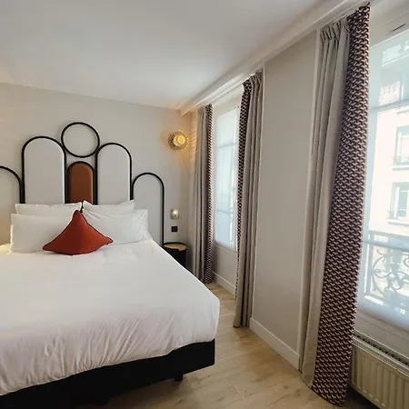 De L'esperance 4*