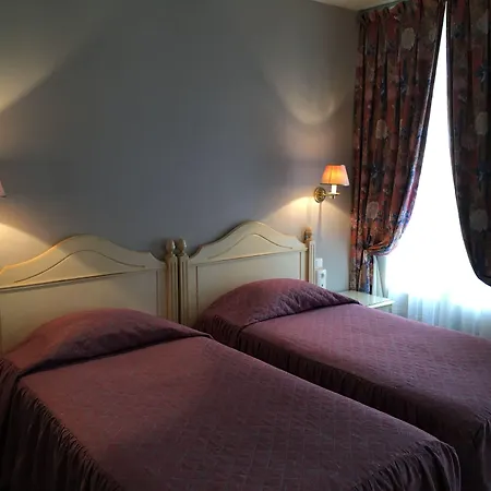 De L'esperance Otel 4*