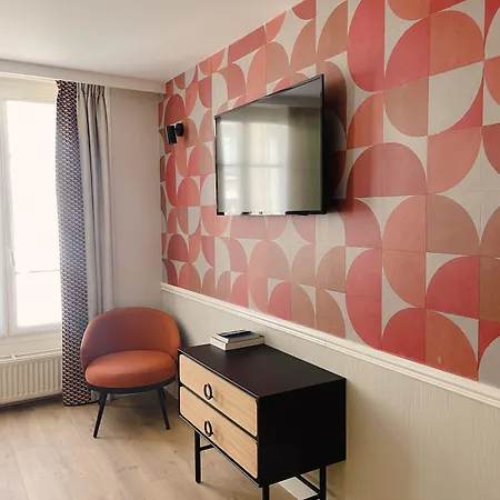 De L'esperance Otel 4*